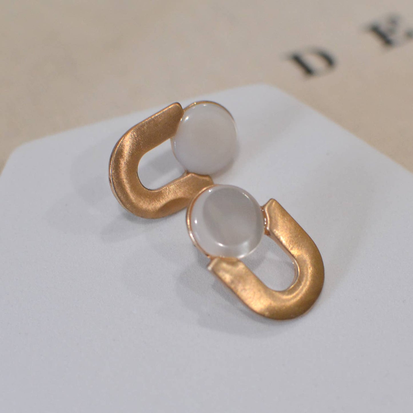 Boho Abalone Button Round U Shape Worn Plating Post Earrings
