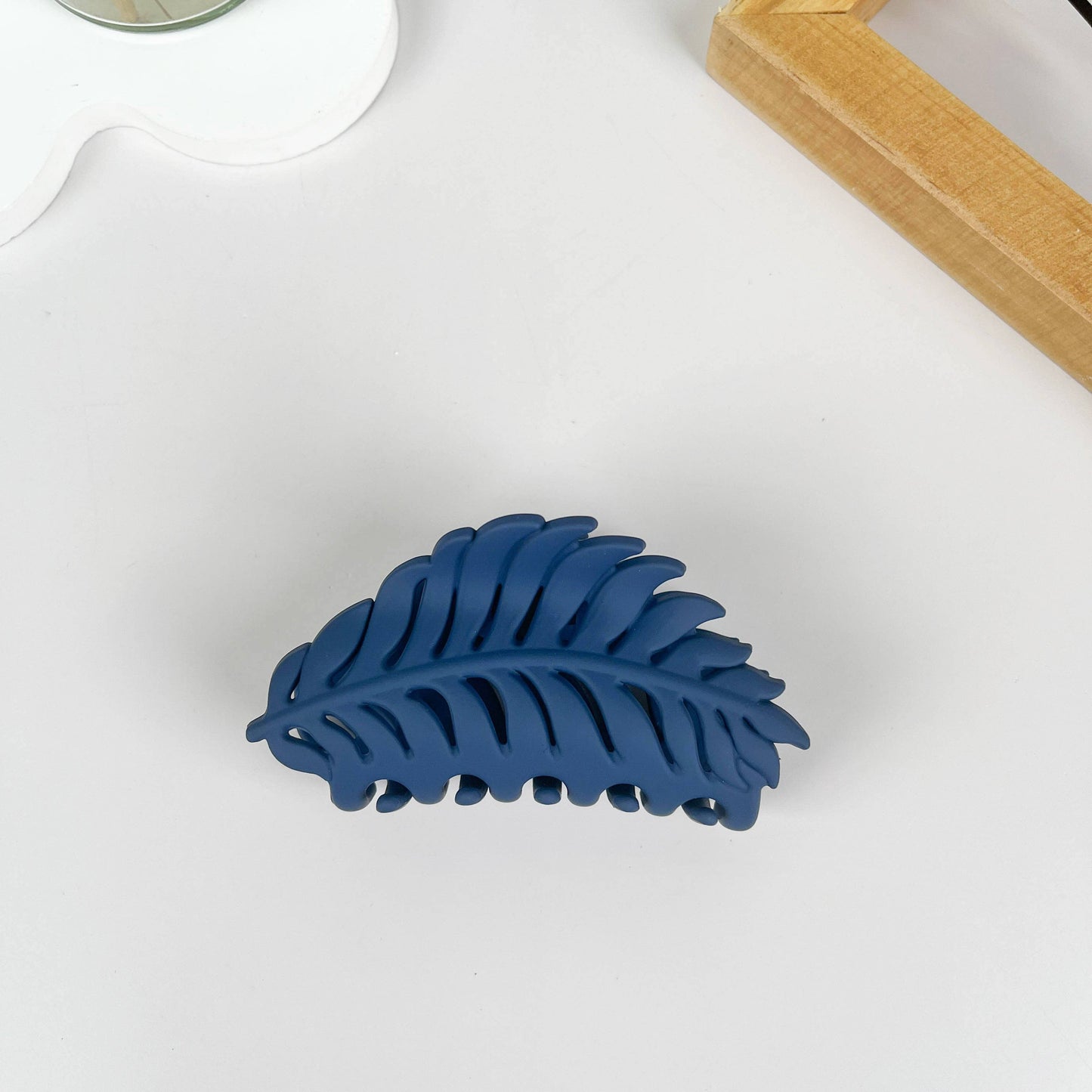 Creative frosted leaf Hair Claw Clip