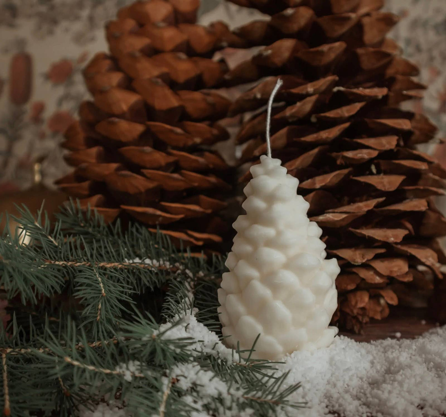 PINECONE | PILLAR CANDLE