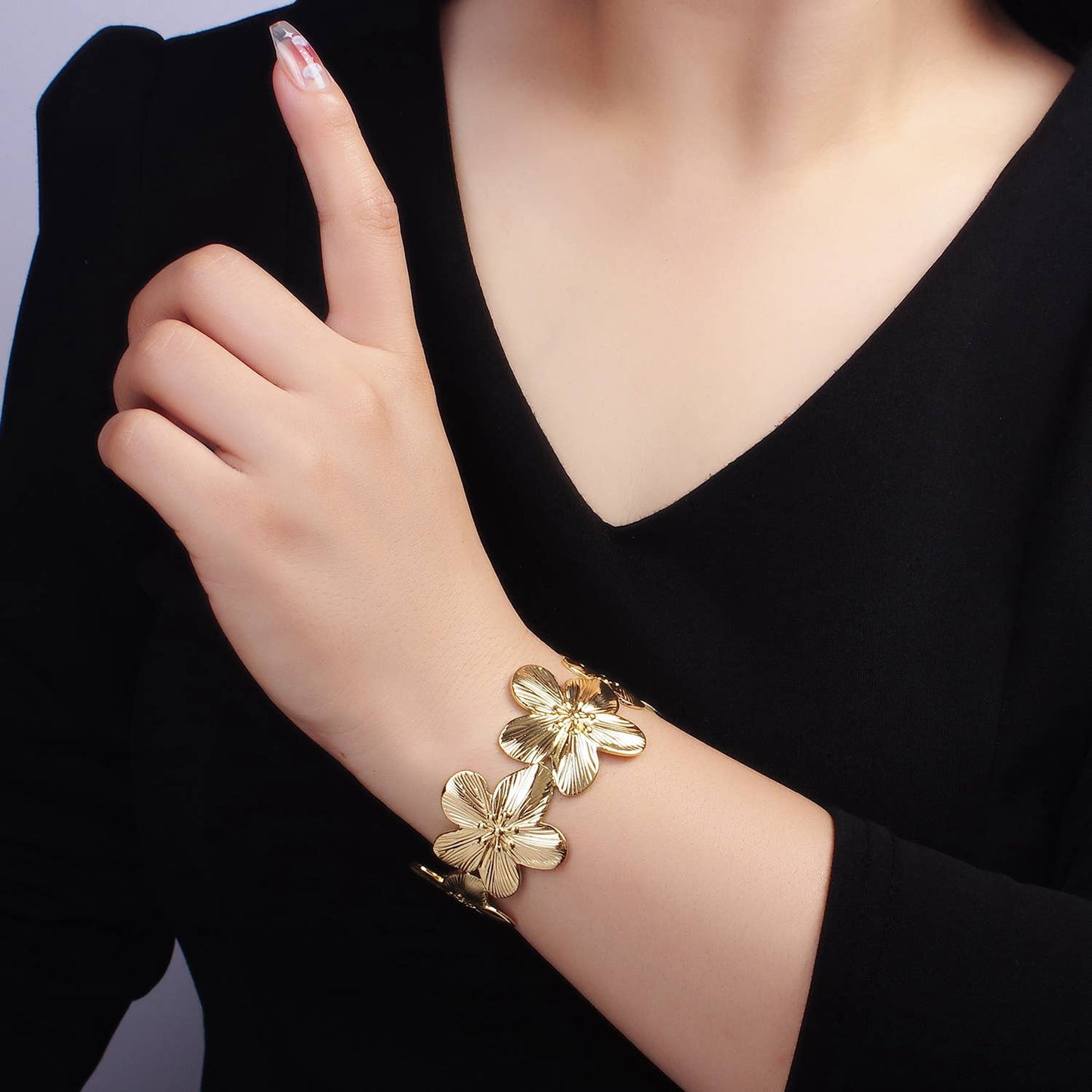 24K Gold Filled Wide Flower Cuff Bracelet | WA-2521