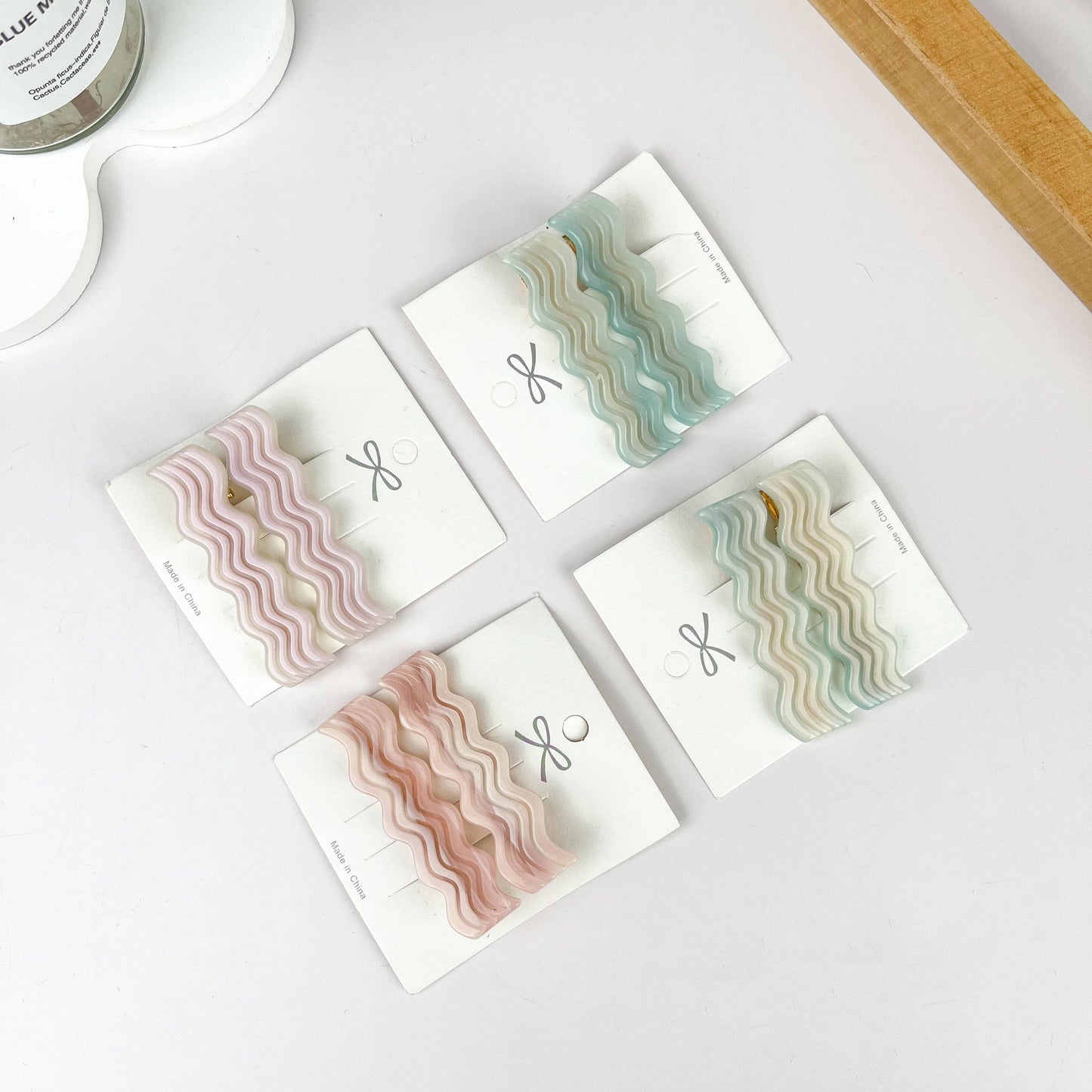 Wave Acetate Geometric Duckbill Clip