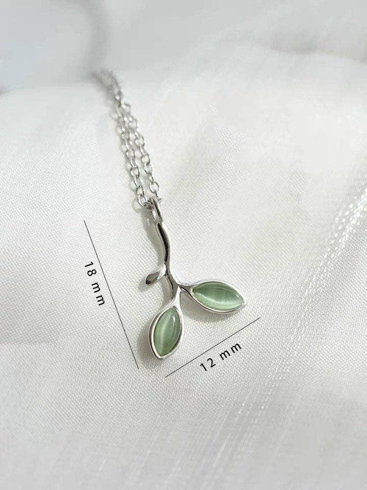 Silver Olive Branch Imitation Cat's Eye Green Stone Necklace ~16-17 inches