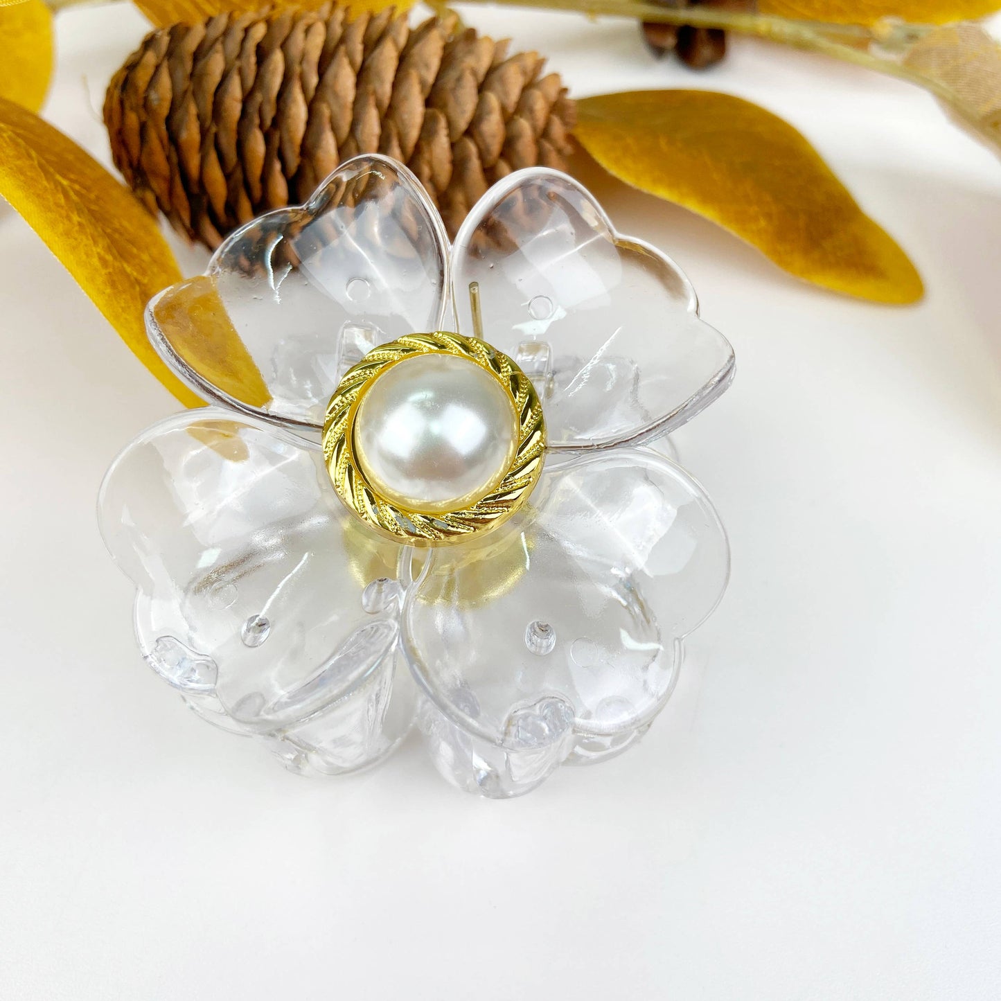 French Romantic Pearl Flower Hair Claw Clip