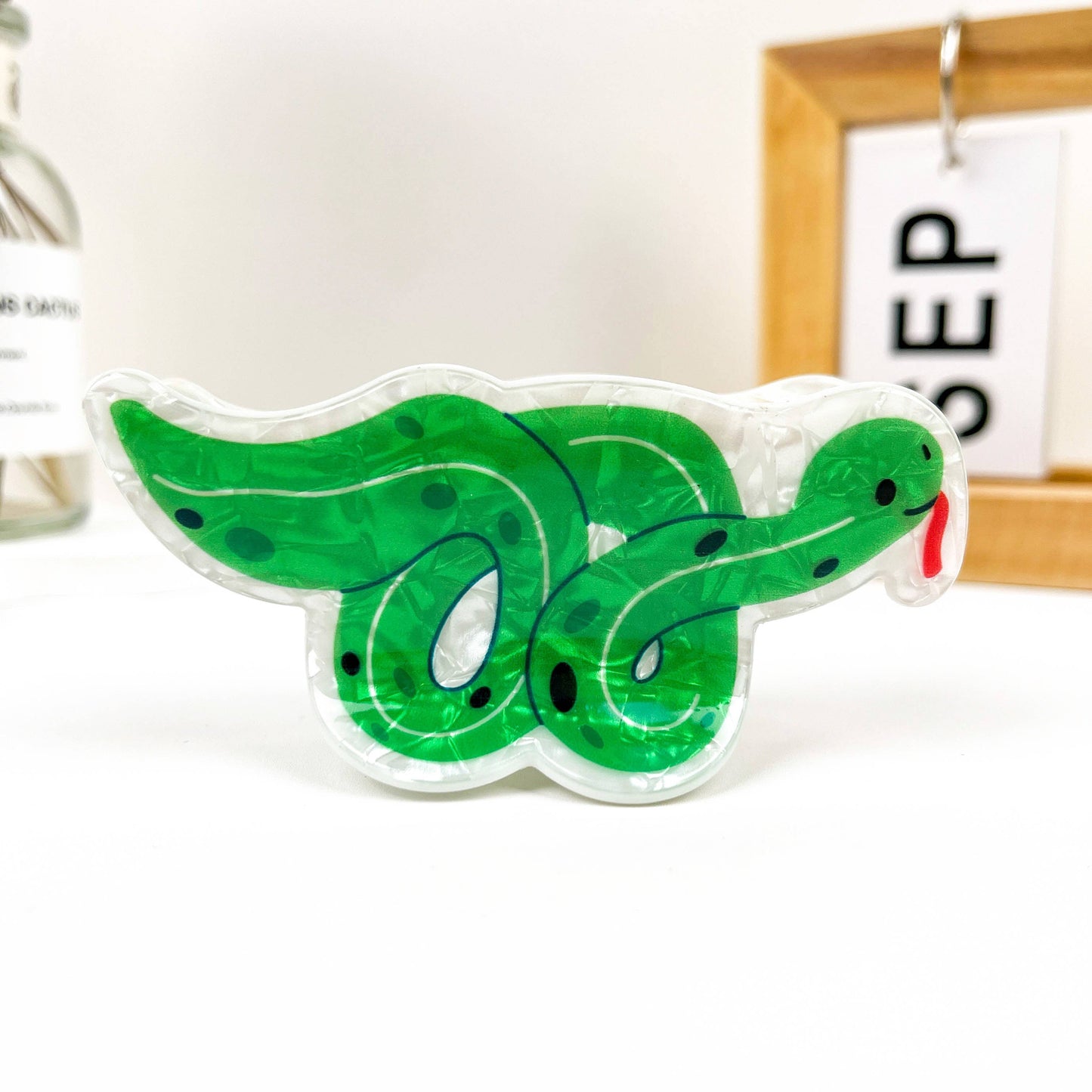 Cartoon green snake Lovely hairclaw clip