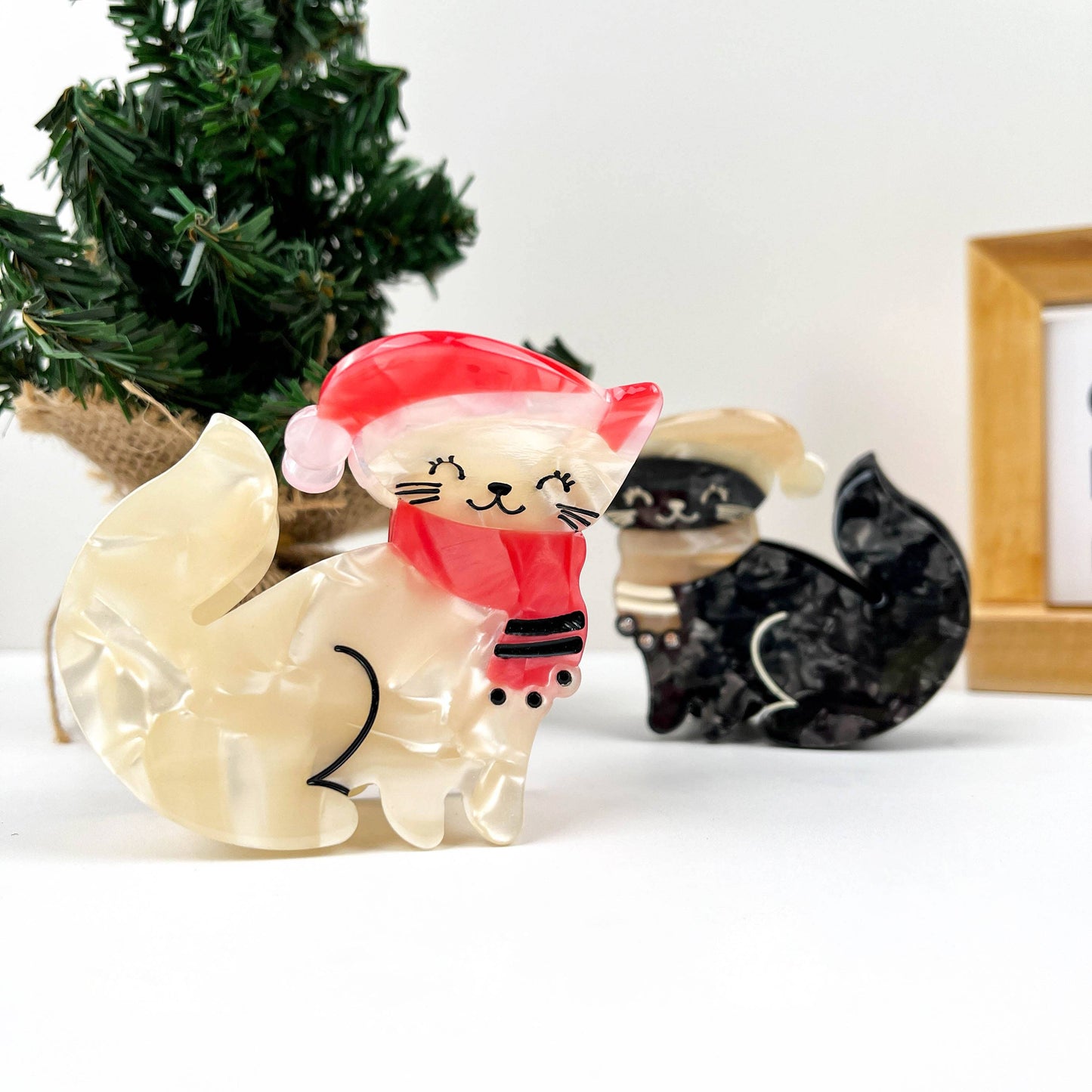 Cute Cat with Hat and Scarf Acetate Hair Claw Clip