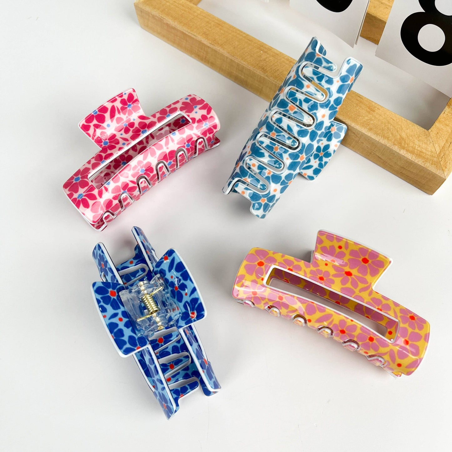 Floral Hollow Print Rectangular Hair Claw Clip