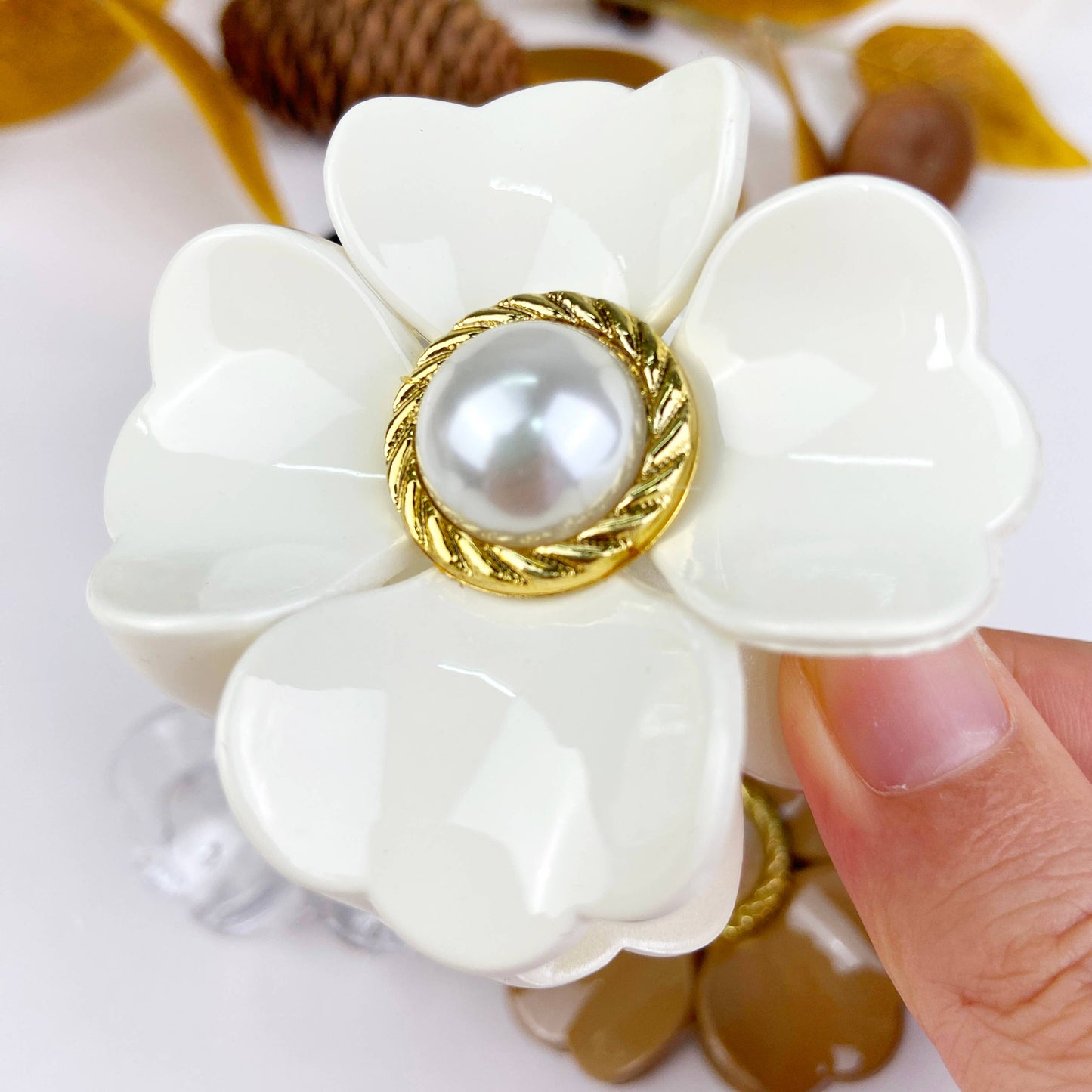 French Romantic Pearl Flower Hair Claw Clip