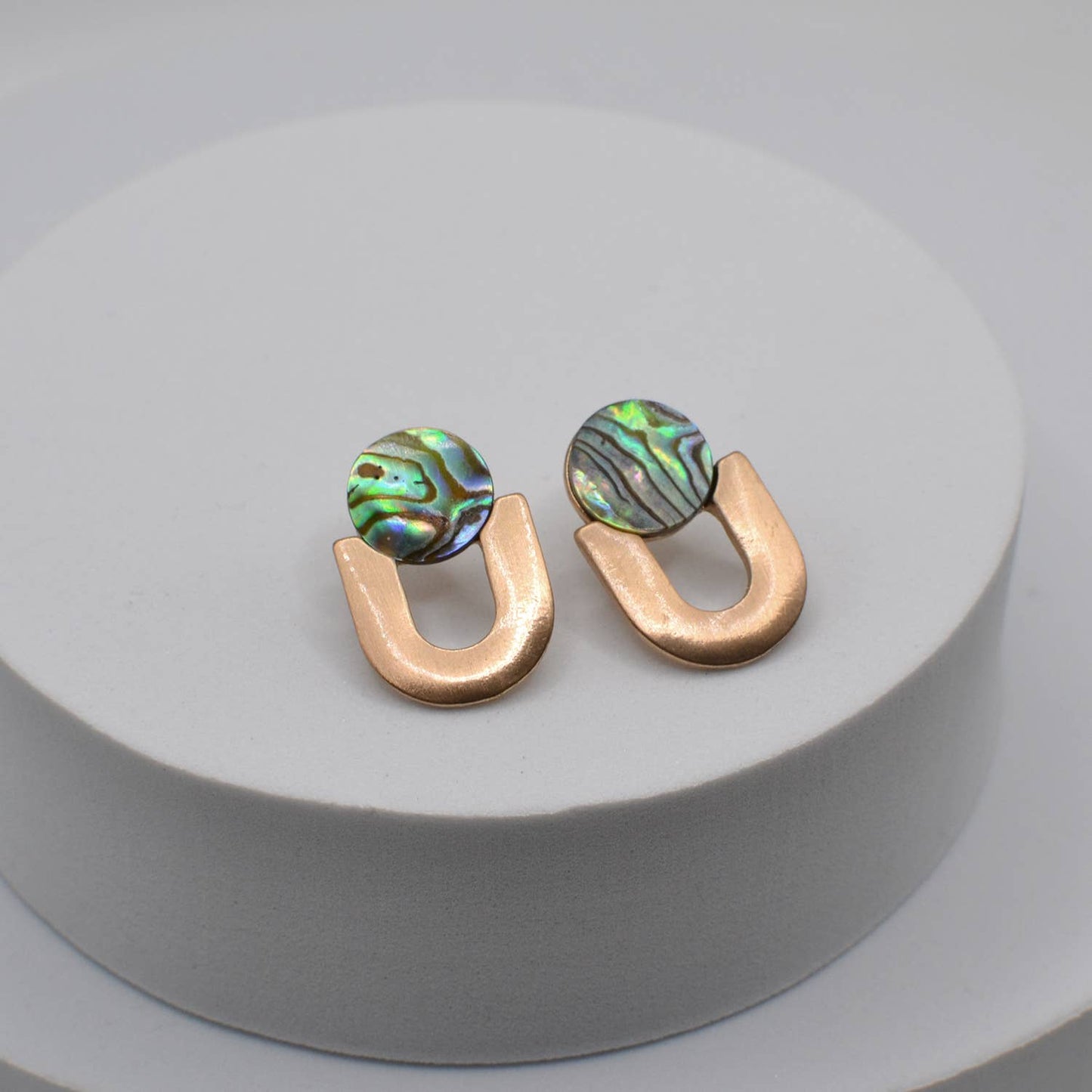 Boho Abalone Button Round U Shape Worn Plating Post Earrings