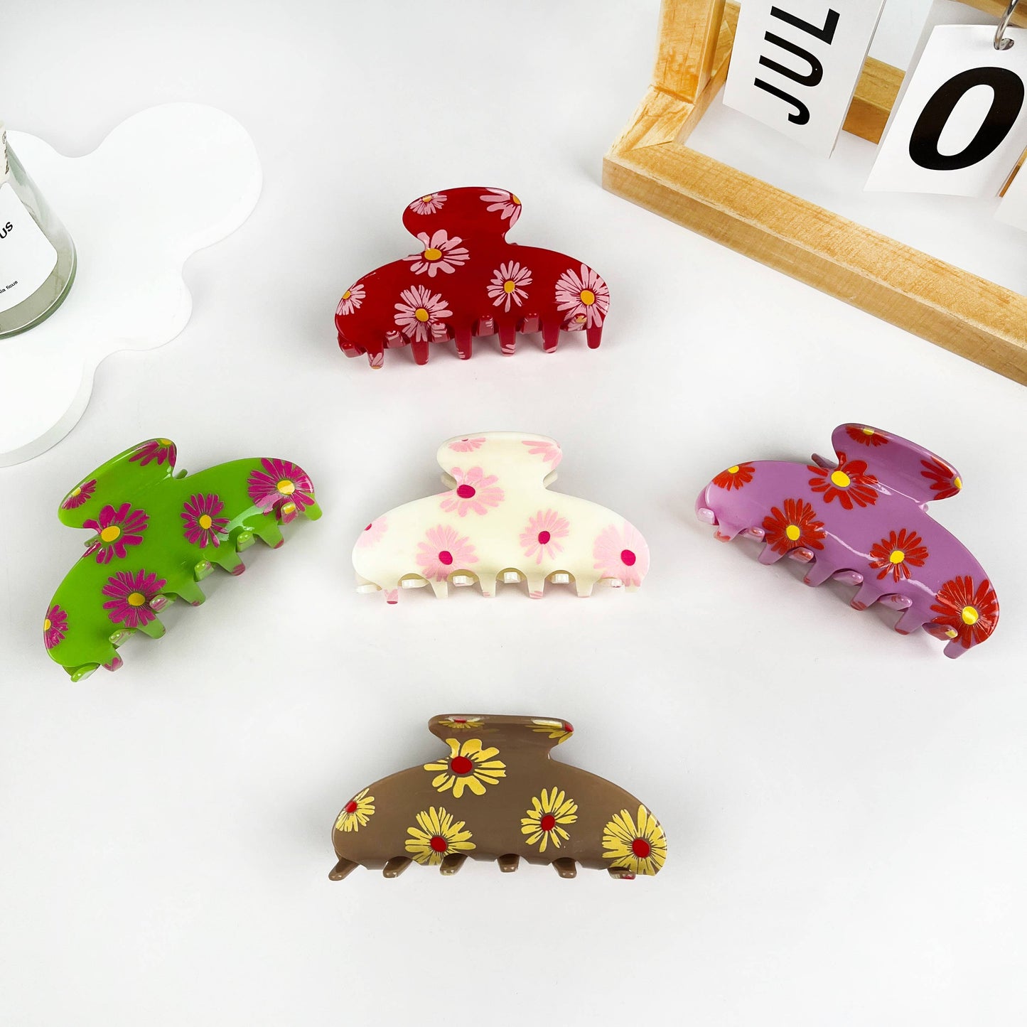 Daisy Half Moon Hair Claw Clip