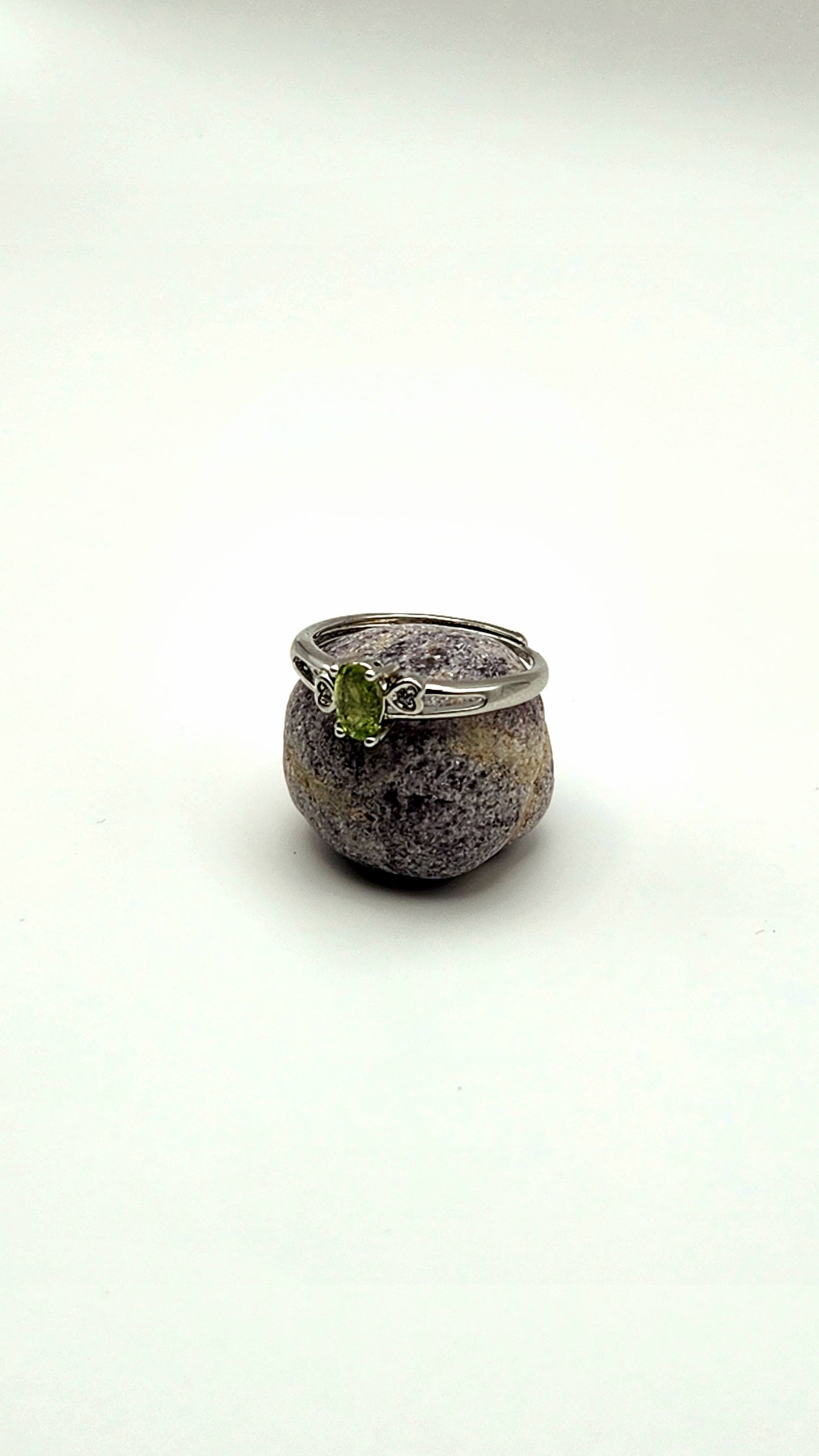 Verdant Vow | Peridot Heart Accent Adjustable Ring S925 Sterling Silver