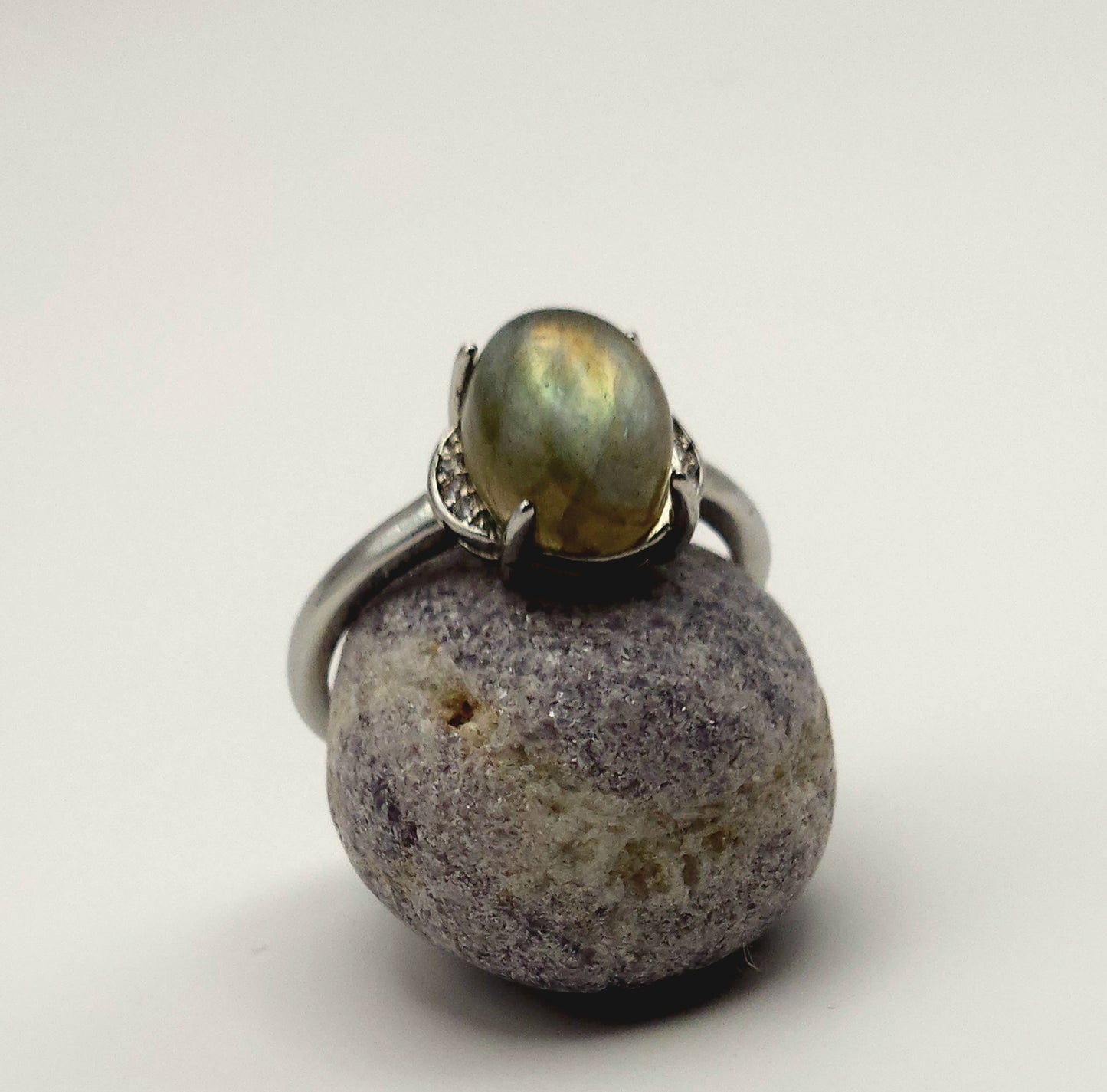 Moonveil Labradorite Adjustable Ring – S925 Sterling Silver