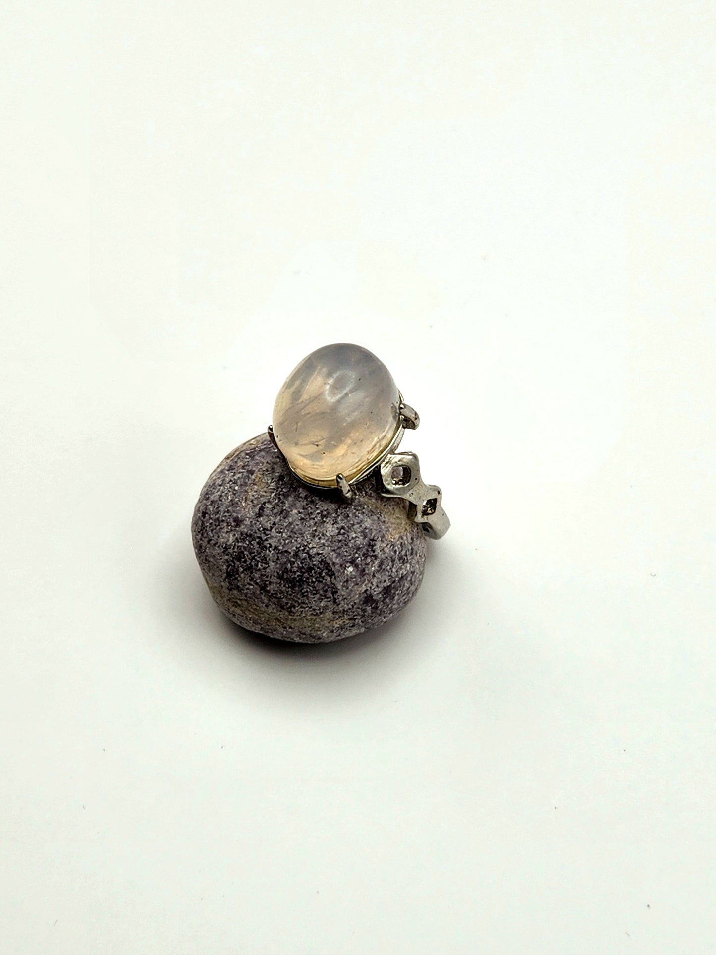 Moonwake Veil | Quartz Adjustable Ring S925 Sterling Silver